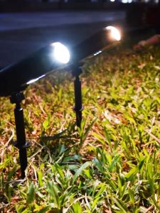 Vimite Solar Lawn Light Wall Lamp Power Display Super Bright Outdoor Landscape Light Courtyard Garden Villa Decorative Lighting Buried Ground Spotlights