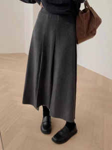 กระโปรงสั้นทรงเอถักสไตล์เกาหลีสำหรับผู้หญิง ฤดูใบไม้ร่วง/ฤดูหนาว 2024 กระโปรงทรงเอเอวสูง ทรงเข้ารูป ยาวปานกลาง สีพื้น