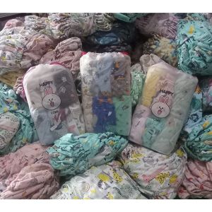 10 PCS Celana Dalam Anak Libby Velvet Babydoll Kemasan POUCH - Motif Lucu, Bahan Katun Lembut, Ukuran Allsize 0-4 Tahun (Tidak Menerima Refund)