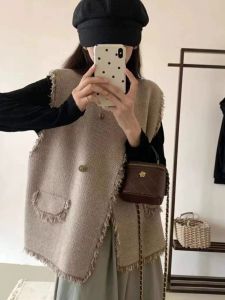 Classic Style Vest Womens New Arrival 2023 Fall and Winter Dress Two-piece Set Knitted Waistcoat Vest Western Style Vest Suit