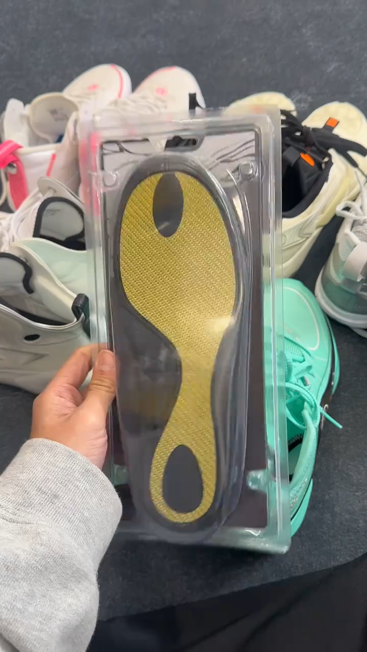 ```Giay lót Carbon Fiber```Giay lót gai cung day ngang Giay lót thể thao ngoài trời Giay lót bắt đầu giảm xóc