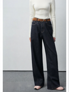 VEGA CHANG | Quần Jeans Ống Đứng Đa Năng