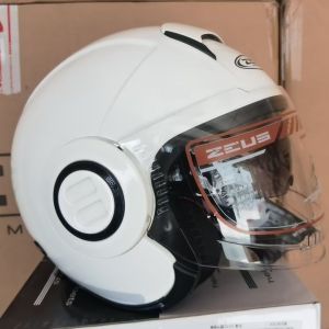Zeus | Dual Lens Bluetooth Equipped Motorcycle Helmet