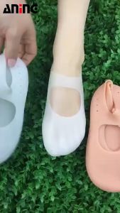 Silicone Gel Solid Thin Gel Heel Socks: A Comfortable Foot Support Solution