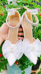 Giày cô dâu tua đá cao 10 phân (đi lùi size)