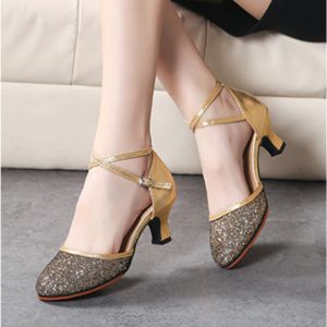 รองเท้าเต้นลาตินสำหรับผู้หญิงสมัยใหม่รองเท้าเต้นรองเท้าเต้นรำแบบมีส้นพื้นนุ่มการเต้นรำทางสังคมระดับกลางต่ำรองเท้าเต้นรำสไตล์ลาตินสำหรับผู้ใหญ่