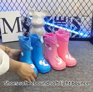Kids Classic Rainboots and Girls Lovely Cartoon Rain Boots