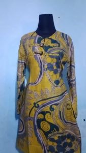 Seragam Kantor Berkualitas & Motif Keren