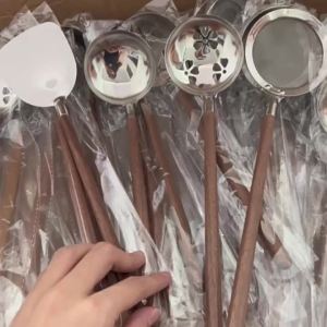 Muỗng Vá Sạn Nhỏ Bằng Thép Không Gỉ Cán Gỗ Nhật Bản Dụng Cụ Nấu Ăn Thân Thiện Với Môi Trường Rây Lọc
