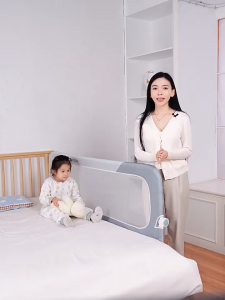 [SG Stock]Baby Bed Rail with Vertical Lift Bed Guard Fence Safety Fence Baby Bed Rail/Bed Fence/Bed Guard /Baby Gift