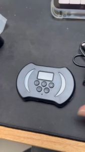 Auto Clicker Mobile Phone Screen Clicker G40 8 head 199 level live stream Adjustable Speed Auto Tap Ring Grip Clicker like Physical Simulation Finger Click Device Screen Auto Clicker head