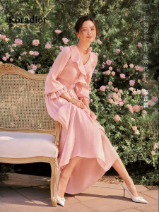 Koradior | Elegant Princess Style Waist-Cinching Dress