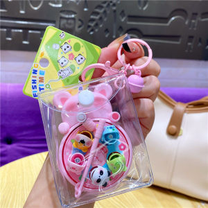 สร้อยกุญแจพร้อมจักรยานหมูสีชมพู สร้อยคอสัตว์ประดับกระเป๋าเพื่อนรัก สัตว์ประดับหัวเข็มขัดแบบหมุนได้ ชิ้นส่วนติดหน้าอก