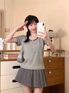 เสื้อยืดคอกลมแขนสั้นทรงสลิมฟิตสำหรับผู้หญิง ทรงเข้ารูป ทรงเข้ารูป แขนสั้น คอกลม แฟชั่นฤดูร้อน เสื้อยืดคอกลมแขนสั้น