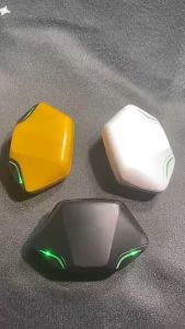 Poerma หูฟังบลูทูธตัดเสียงรบกวนหูฟังไร้สายกันน้ําหูฟังสเตอริโอไฮไฟพร้อมไมโครโฟน