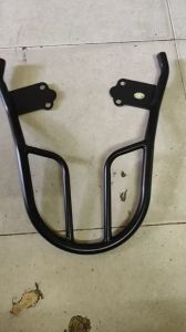 Cảng sau gắn xe Scoopy mẫu thẳng