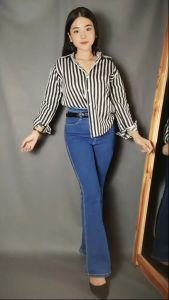 Stripe Shirt Kemeja Wanita Lengan Panjang Motif Salur Size M L XL XXL