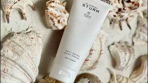 DR. BARBARA STRUM - ANTI-AGING BODY CREAM