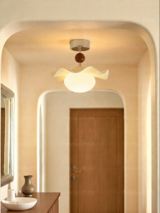 FANCY LAMP CLUB | Cream Vintage Style Ceiling Light
