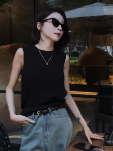 เสื้อกั๊กถักแขนกุดคอปกกลมสีดำ ทรงหลวม ดีไซน์ลำลอง สำหรับผู้หญิง ฤดูร้อน 2024 เสื้อผ้าทำงาน สไตล์ใหม่ คอวี แขนกุด