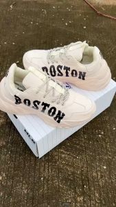 รองเท้าผ้าใบแฟชั่น MLB Mickey B สีครีม ฮิตติดเทรนตลอดกาล เหมาะกับทุกโอกาส สินค้าส่งจากไทย สินค้าขายดี