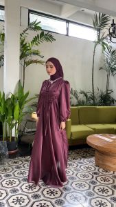 Gamis Putih Kondangan Terbaru Satin Silk Polos Payet Modern Dress Bridesmaid Wisuda By Elbise