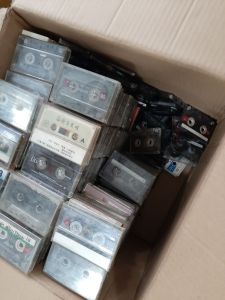 Combo 5 cuốn băng cát sét trưng bày trang trí quán. giá 5 cái