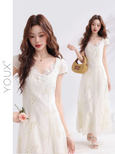 YOUXIANG | Đầm Dài Ôm Body Thêu Ren Nhẹ Nhàng Elegance