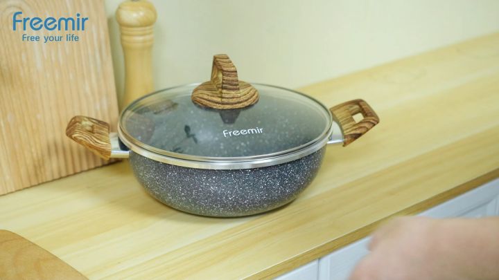 freemir Wajan Panggang Anti Lengket 24cm Casserole Pan Non Stick Serbaguna Tutup Kaca Coating Granit