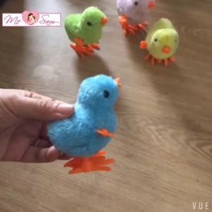 Đồ chơi gà con vặn cót bằng bông chạy lon ton vui nhộn cho bé Shop Mẹ Sam