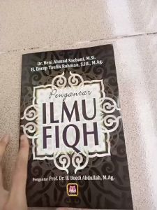 PENGANTAR ILMU FIQH - PUSTAKA SETIA