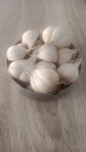 Bawang Putih Kating Copot bersih