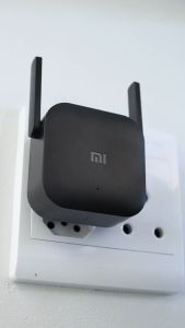 Xiaomi R03 WiFi Amplifier Pro 300Mbps 2.4GHZ with 2 Antenna Network Expander Signal Wireless Router