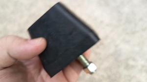 ราคาต่อ 1 ตัว ยางกันกระแทกแหนบเสริม กันกระแทกแหนบ ตัวสูง ใหญ่ ยางหนา เหนียว ทน ซับแรงกระแทกได้ดีมาก