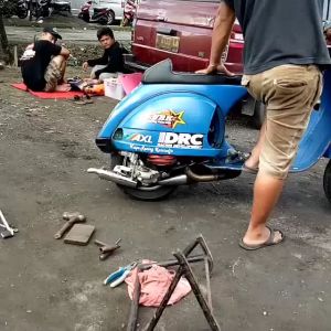 Knalpot Vespa Buang Kanan Victory