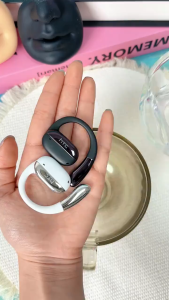 [รับประกัน 2 ปี] HTC NE58 AI ชุดหูฟังแปล พร้อมจอแสดงผล LED Earbuds HiFi สเตอริโอ Bluetooth 6.0 Earbuds รองรับการแปลแบบเรียลไทม์ใน 134 ภาษา หูฟังบลูทูธ