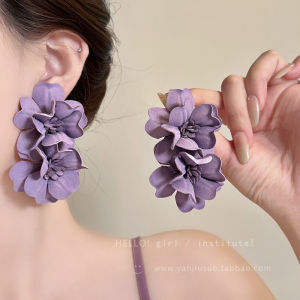 Retro Floral Earrings Womens New 2025 Trendy High-End Feeling Forest System Sweet Muse Ear Jewelry Fashionable OL Style