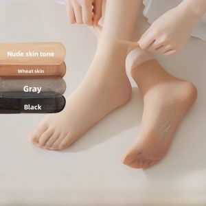 MiiOW | Womens Crystal Thin Short Stockings Anti-Catch Invisible Transparent Wear-Resistant No-Trace Summer Nylon Moisture-Wicking Socks