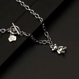 😊ของสวย ส่งไวจ้า😊 สร้อยคอโซ่ โลหะผสม งานแฟชั่น จี้หมี สวยเท่สไตล์เกาหลี พร้อมส่ง