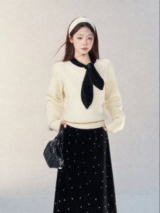 YIKEXIAOYEMEI | Áo Sweater Phong Cách Hàn Quốc Độc Đáo và Tinh Tế