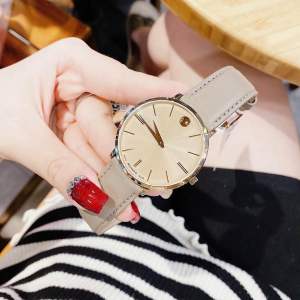 Đồng Hồ Nữ Movado 0607375 Quartz Size 40 Ultra Slim Beige