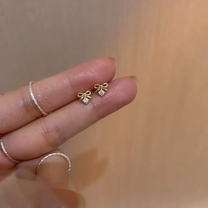 Delicate Mini Zircon Bow Stud Earrings for Women Bowknot Earring Elegant Ear Jewelry Accessories