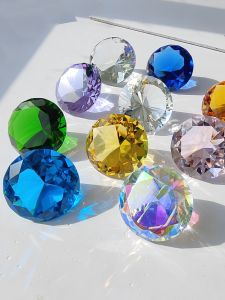 Modern Simple Glass Diamond Crystal Decorative Ornaments Rainbow Refraction Colorful Gemstone Gifts for Counter Bar Desktop Decoration