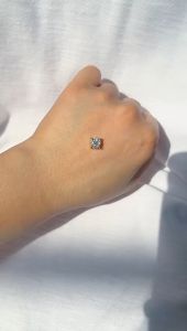 Liontin emas asli kadar 70 16k solitaire bola mainan kalung wajik