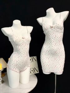 จั๊มสูทผู้หญิง ชุดนอนเซ็กซี่ ลายดอกไม้ย้อนยุค ใส่สบาย จัดส่งจากไทย H9310