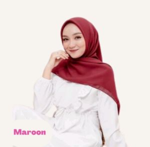 Bella Square / Hijab segi empat / Jilbab Bella Square