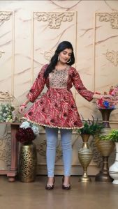 🔥READY STOCK🔥SHORT KURTI🔥 COTTON FULL EMBROIDERY🔥