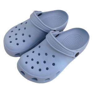 รองเท้าแตะชายหาดแบบลำลองสำหรับผู้ชายและผู้หญิง สีสันสดใส EVA รองเท้าสวมสบาย ทรงส้นแบน รองเท้าแตะแบบมีรูสำหรับฤดูร้อน