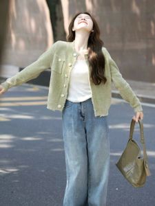 Áo len cardigan nữ BINKAFENNY dáng ngắn màu xanh lá cổ tròn