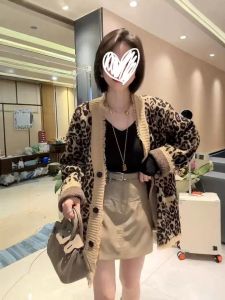 เรียบหรู ลายเสือดาว คอวี พู่ เสื้อสเวตเตอร์ คาร์ดิเกน ผู้หญิง แขนยาวสไตล์ขี้เกียจ เสื้อสเวตเตอร์ถัก European Station Fashion